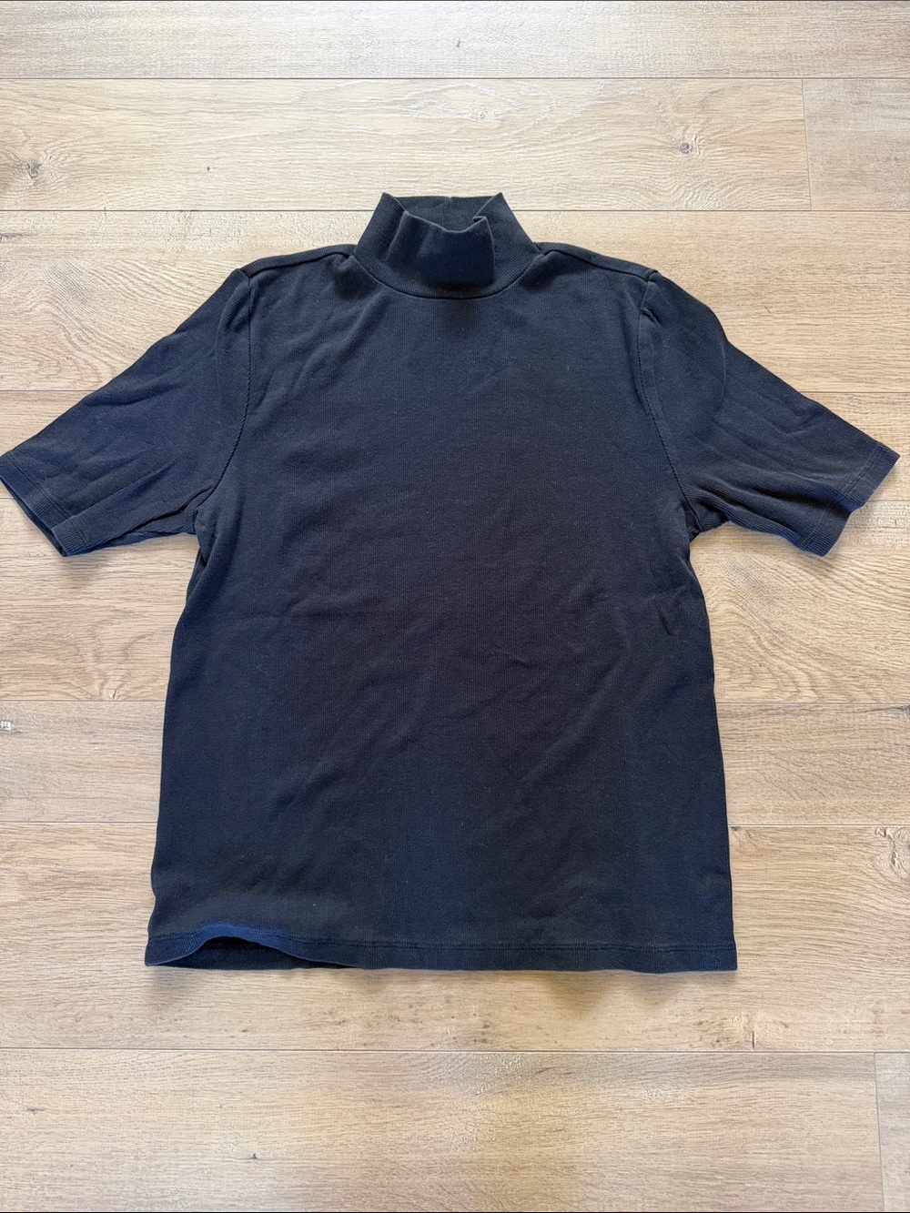 LOFT Black Short Sleeve Mock Neck Tee
